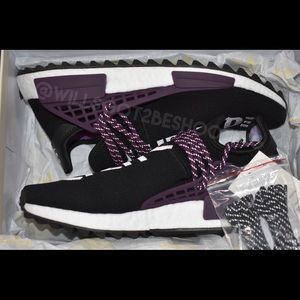 Pharrell Williams hu nmd holi pack core black